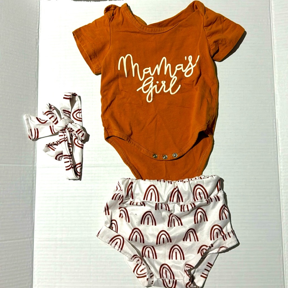 Three piece mamas girl set